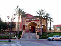 Desert Hills Premium Outlets