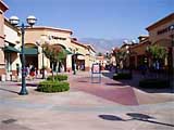 Desert Hills Premium Outlets